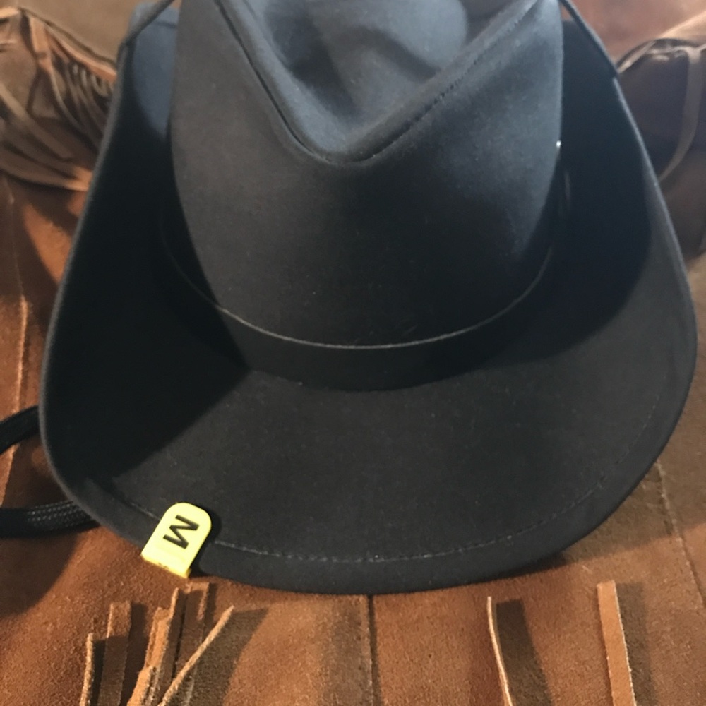 Outback Trading Kodiak Oilskin Hat size Med 22 3/4- 23 1/4